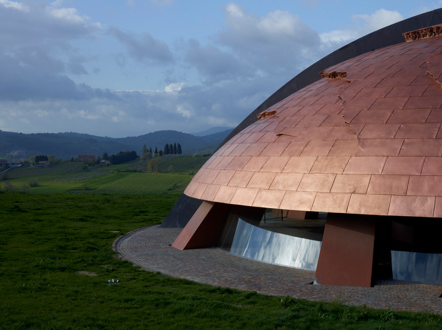 ジッグラット - Tenute Lunelli（ウンブリア）750ml x １本