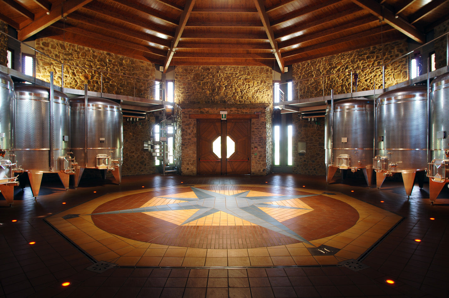 ソレニダ - Tenute Lunelli（トスカーナ）750ml x １本