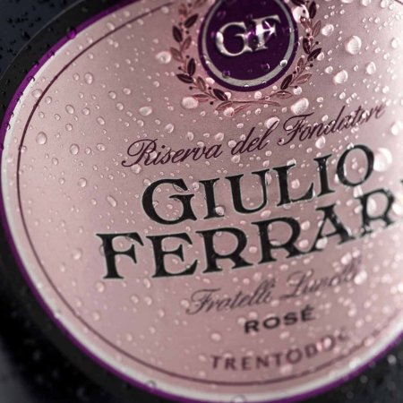 ジュリオ・フェッラーリ・ロゼ・リゼルヴァ・デル・フォンダトーレ 2006 - FERRARI（トレンティーノ）750ml x １本