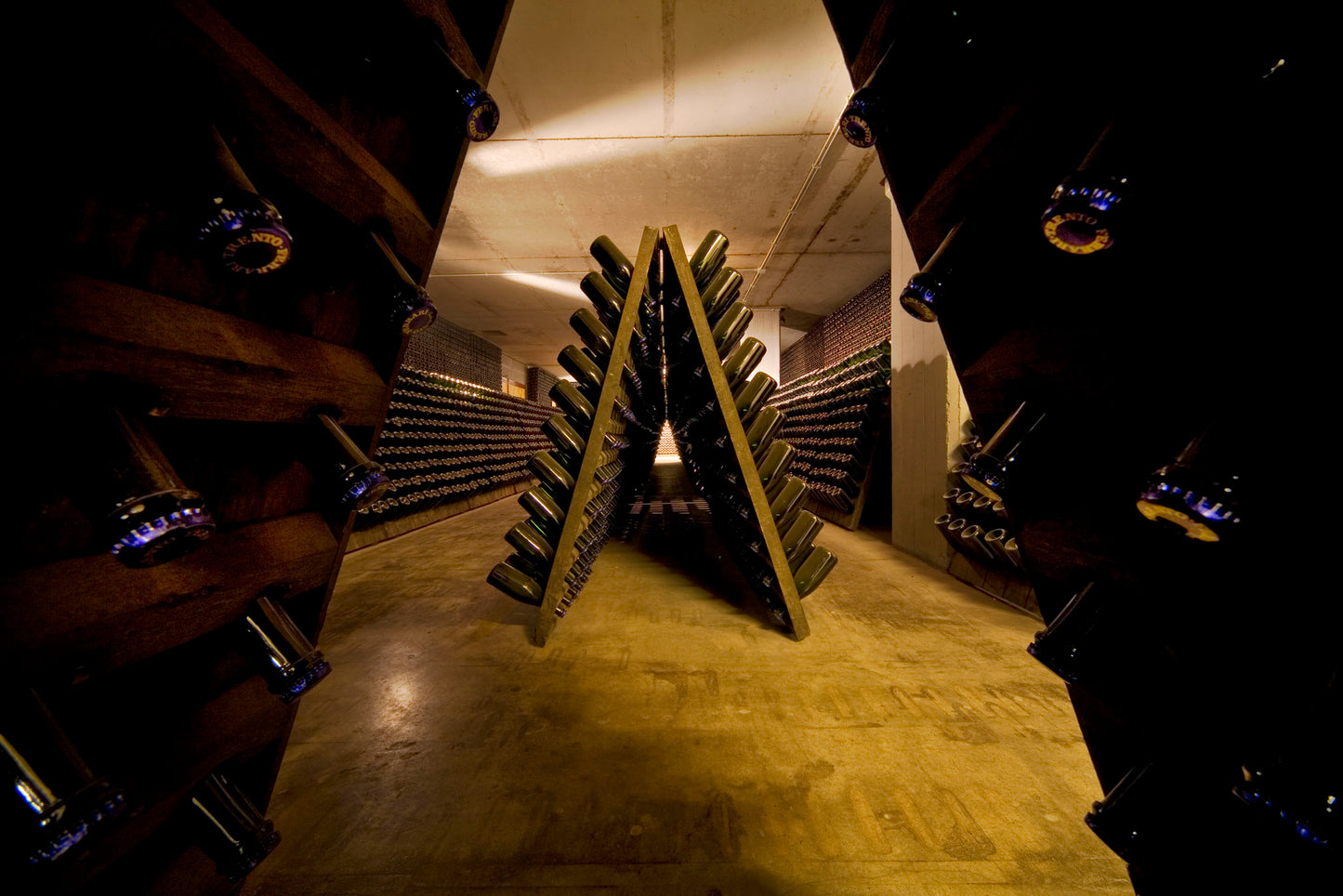 フェッラーリ・ペルレ・ネロ (ギフトボックス入り) 2005 - FERRARI（トレンティーノ）750ml x １本