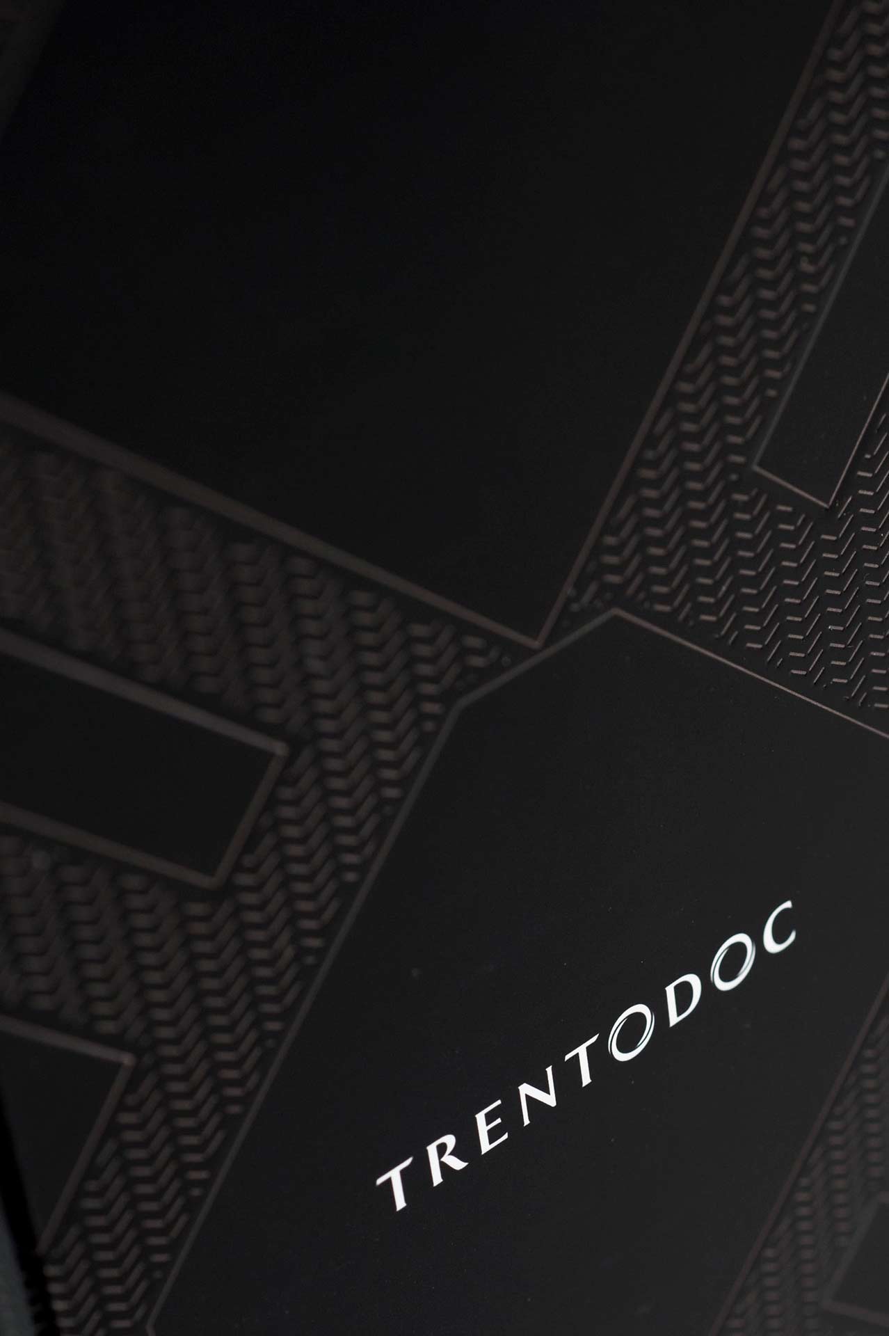 フェッラーリ・ペルレ・ネロ・リゼルヴァ - FERRARI（トレンティーノ）750ml x １本