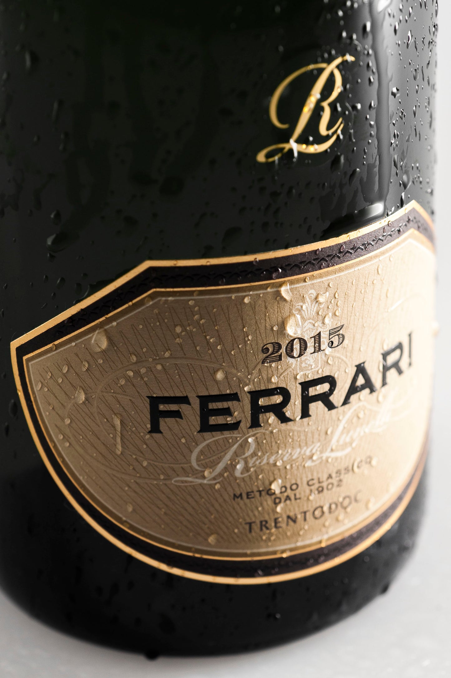 フェッラーリ・リゼルヴァ・ルネッリ - FERRARI（トレンティーノ）750ml x １本
