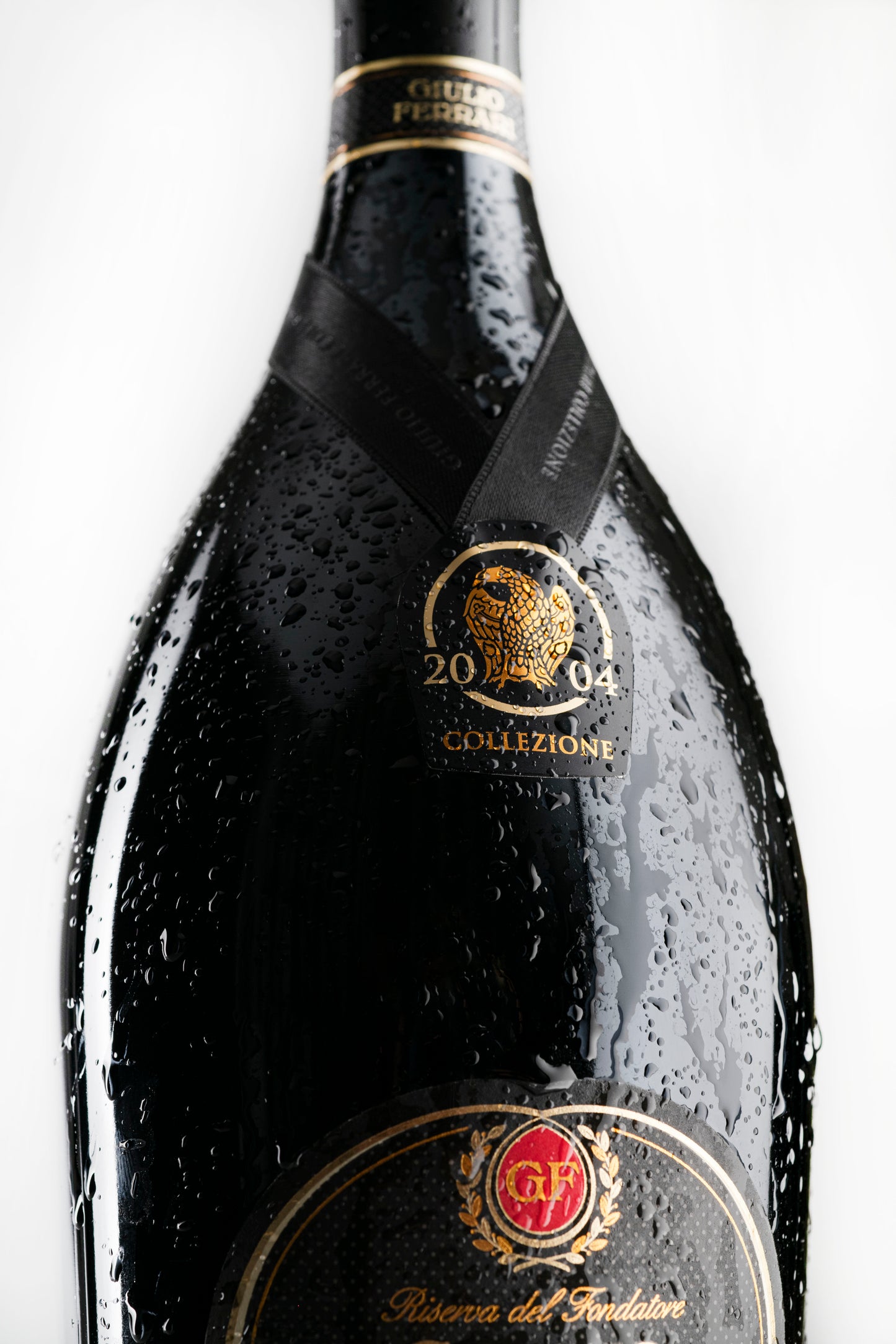 ジュリオ・フェッラーリ・コレツィオーネ 2004 - FERRARI（トレンティーノ）750ml x １本