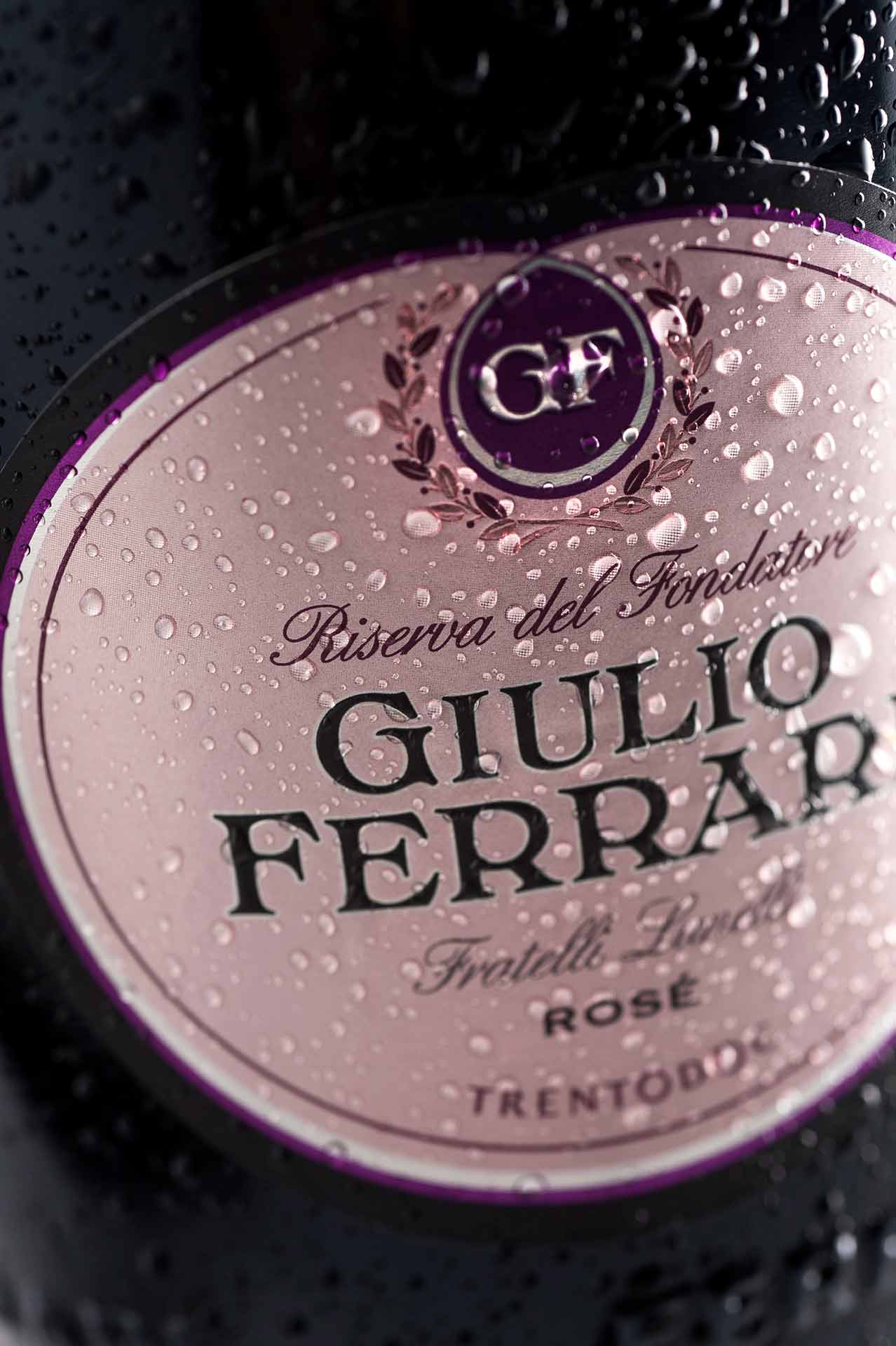 ジュリオ・フェッラーリ・ロゼ・リゼルヴァ・デル・フォンダトーレ 2006 - FERRARI（トレンティーノ）750ml x １本