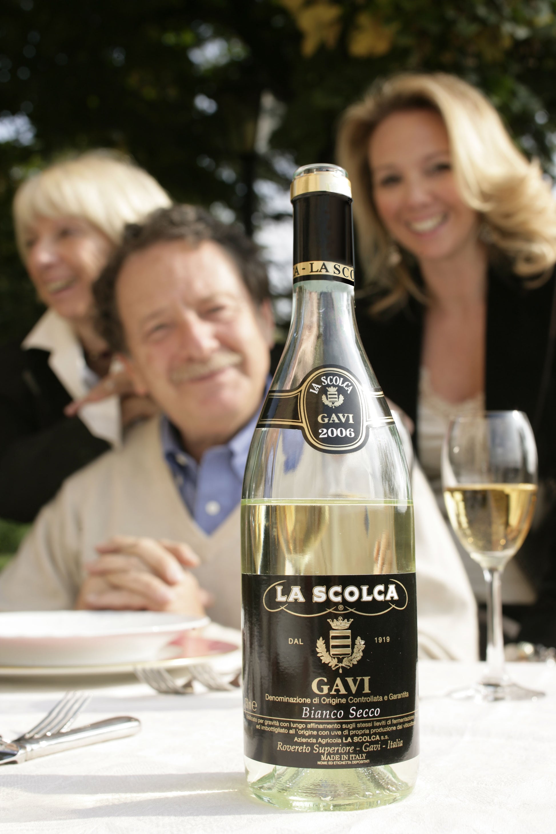 ガヴィ・デイ・ガヴィ® ブラックレーベル  - LA SCOLCA (ラ・スコルカ) 750ml x １本